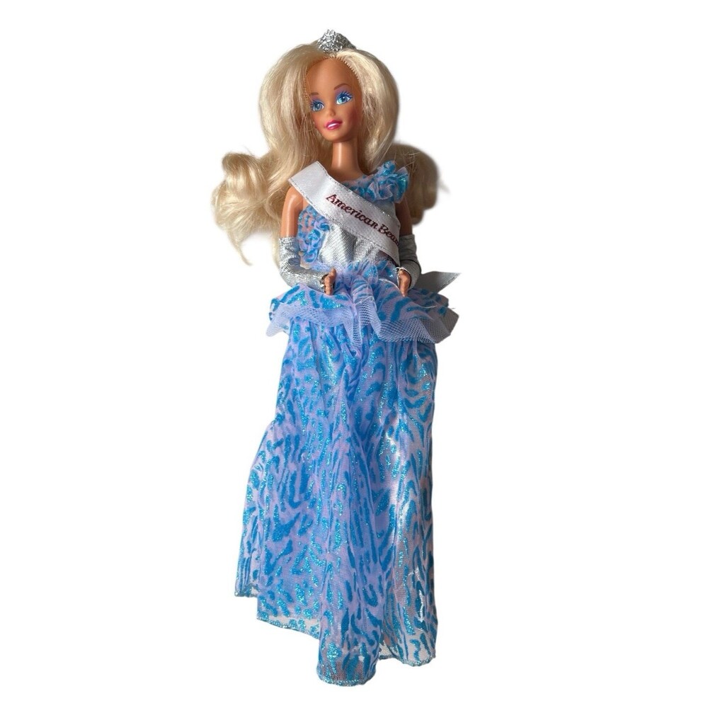 Vintage  Barbie 1991 American Beauty Queen #3137 Mattel Superstar Blonde